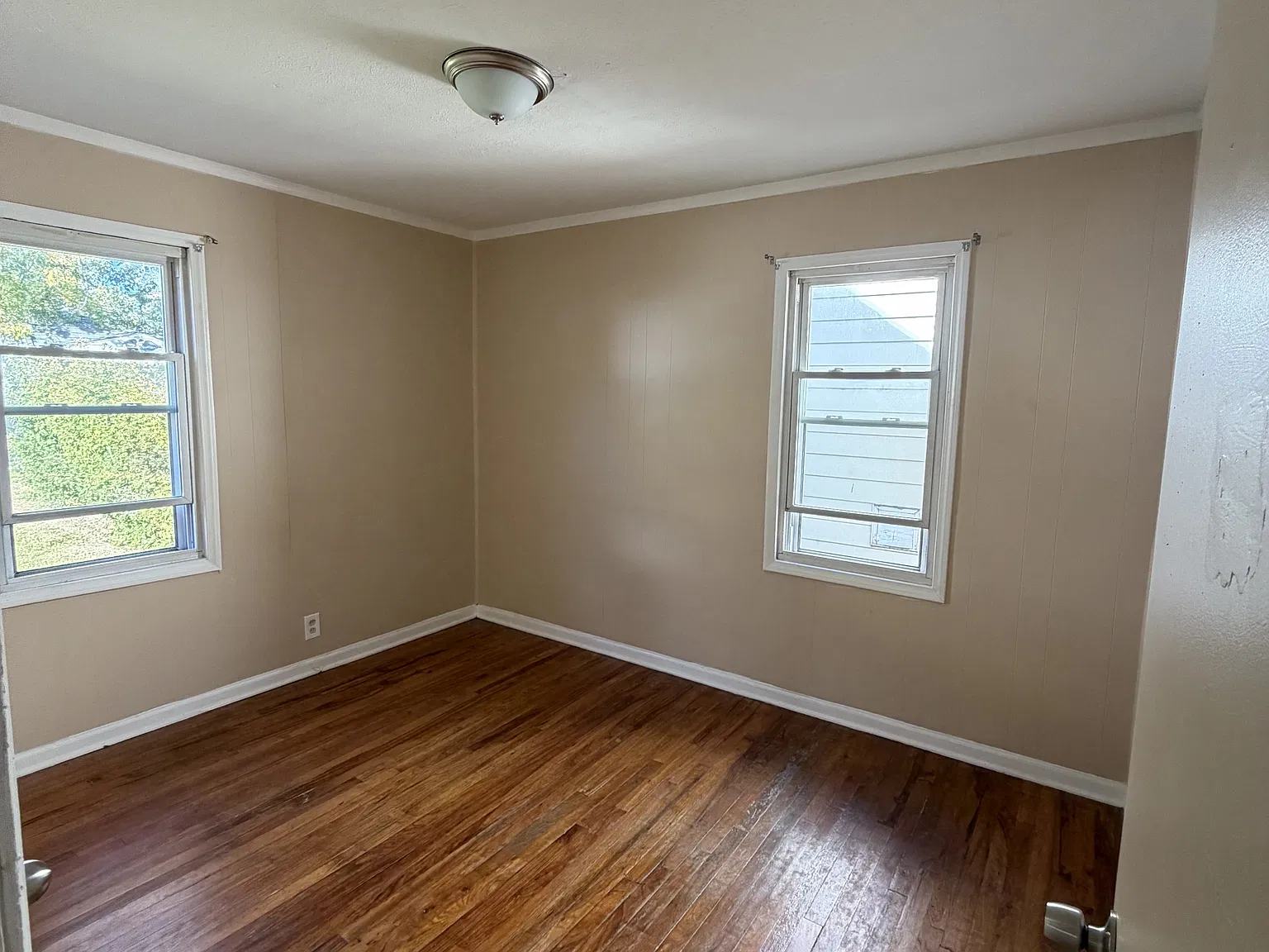 21303 Raymond Street - 1 — Photo 4