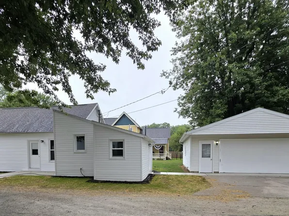 138 Main St, Wayne, OH 43466
