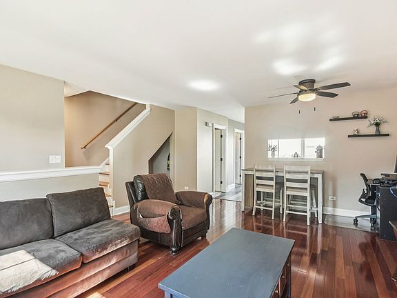 5th image of 905 Manchester Cir