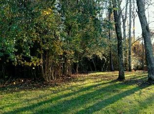 633 Old Huntsville Rd, Fayetteville, TN 37334