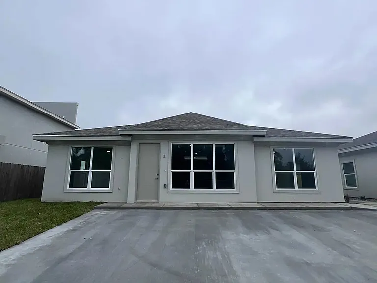 2610 Fern Ave — Photo 16