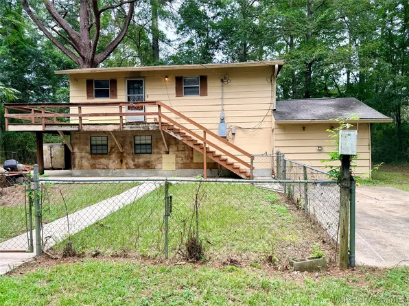 343 Forest Park Rd, Daleville, AL 36322