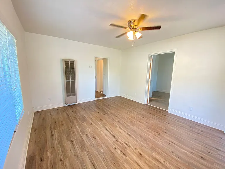 3428 Madison Ave — Photo 11