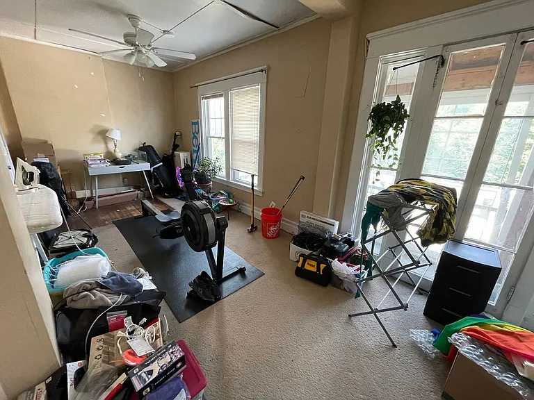 1 Manning Blvd — Photo 3