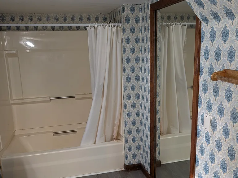 15 Arch Ave #1 — Photo 12