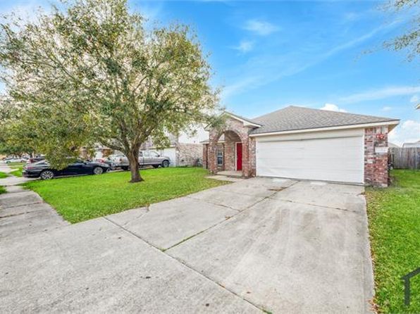 2514 Floral Bloom Way