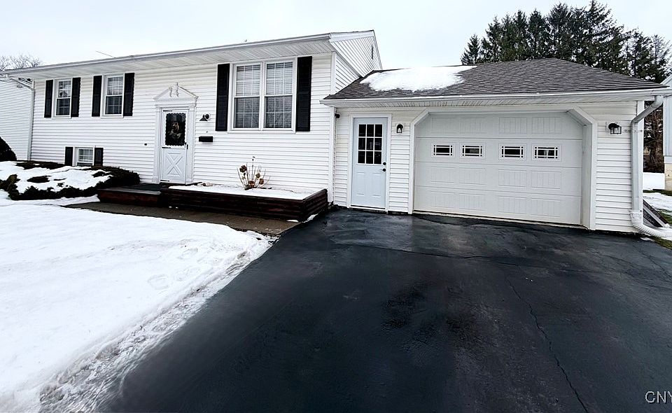 1st image of 12 Brook Dr