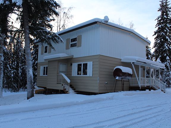 2nd image of 463 Jeannette Way