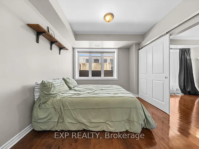 429 Kent St #118 — Photo 12