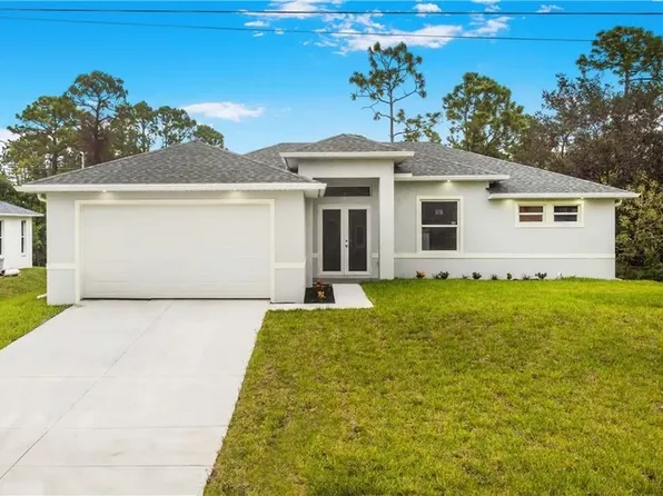 2604 10th St W, Lehigh Acres, FL 33971