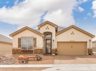 7870 Enchanted Circle Dr, El Paso, TX 79911