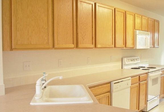 5th image of 406 N Parkside Dr Unit A