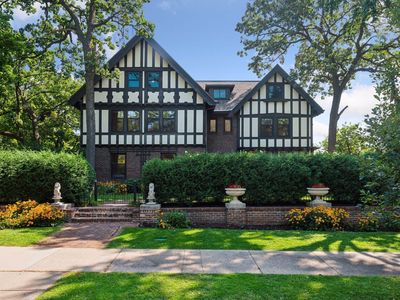 1903 Girard Ave S, Minneapolis, MN, 55403