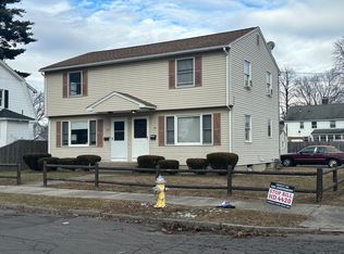 73-75 Glenham St, Springfield, MA 01104