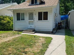 3 Elmwood Dr, Neptune, NJ 07753