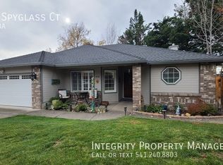 4736 Spyglass Ct, Medford, OR 97504