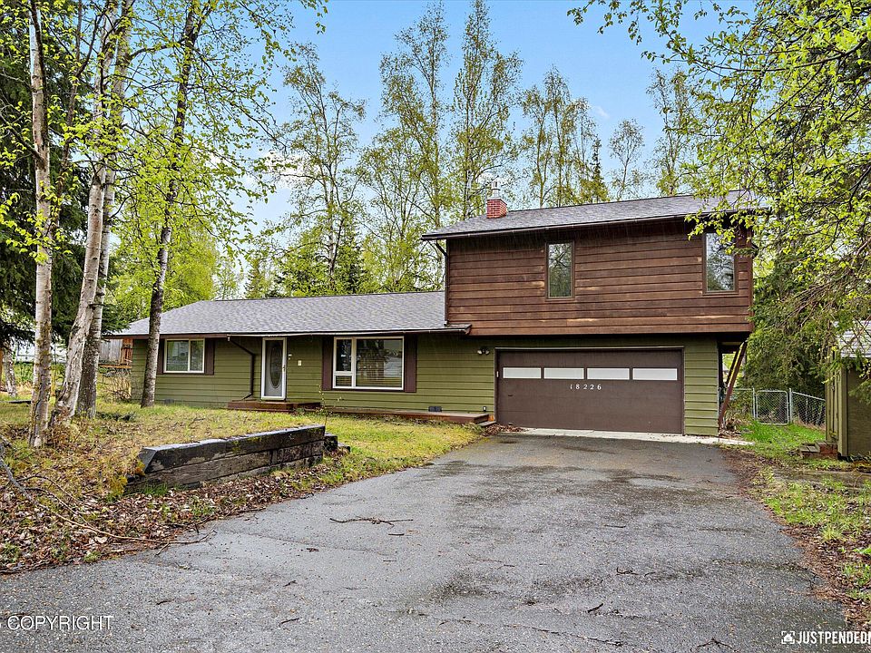 1st image of 18226 Meadow Creek Dr