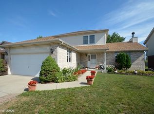 4630 Newberry Ave, Oak Forest, IL 60452
