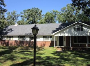 1680 Farley Park Rd, Church View, VA 23032