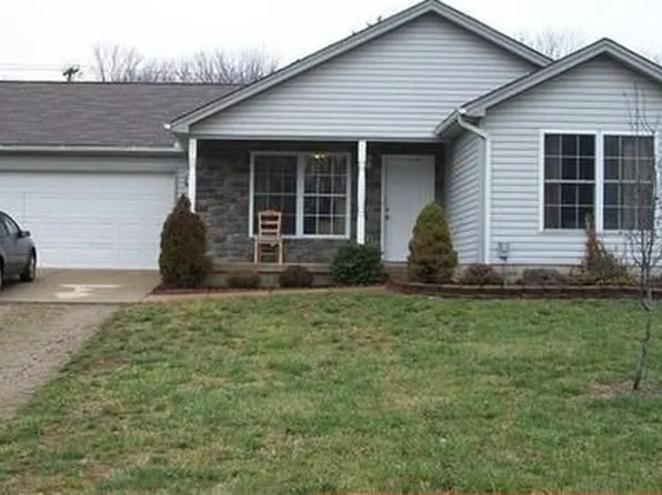 535 E Lakengren Dr, Eaton, OH 45320