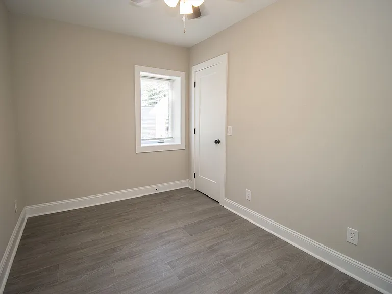 1840 Hampton Street — Photo 10