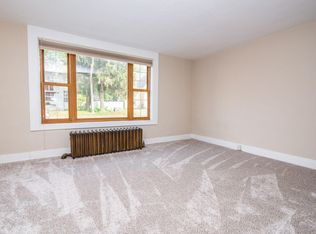 307 Kettle Moraine Dr S, Slinger, WI 53086