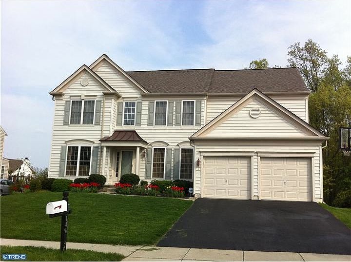 1st image of 146 Magnolia Dr