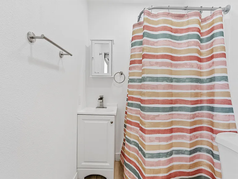 2956 E Mobile Ln — Photo 24