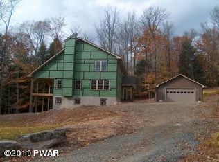 881 Goosepond Rd, Lake Ariel, PA 18436