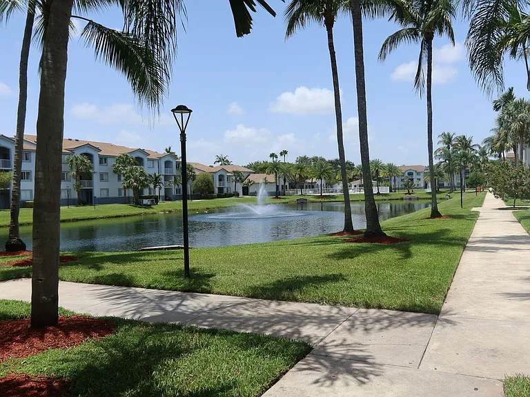 2640 S University Dr #205 — Photo 45