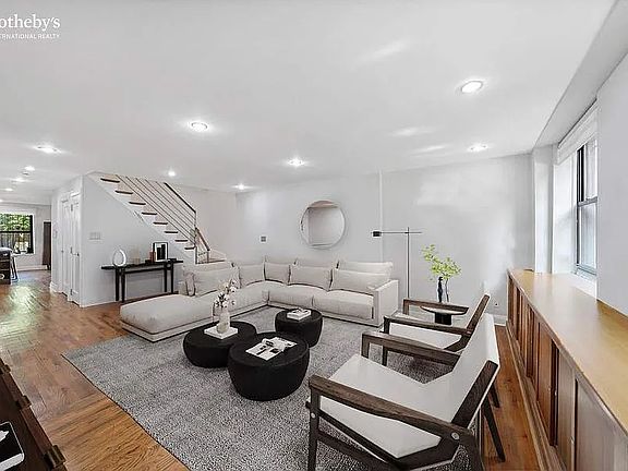 5th image of 417 E 119th St