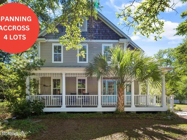 415 N Burrington Avenue, Southport, NC 28461