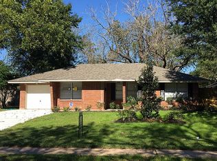 5418 Libbey Ln, Houston, TX 77092