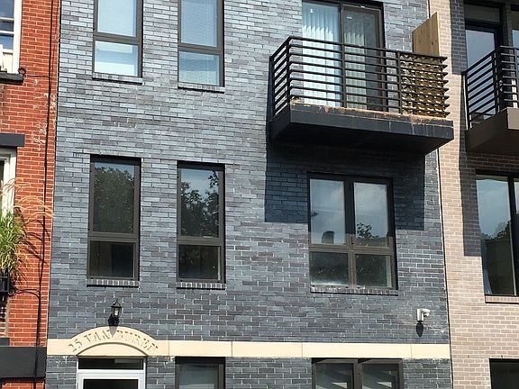 4th image of 25 Van Buren St #2BB