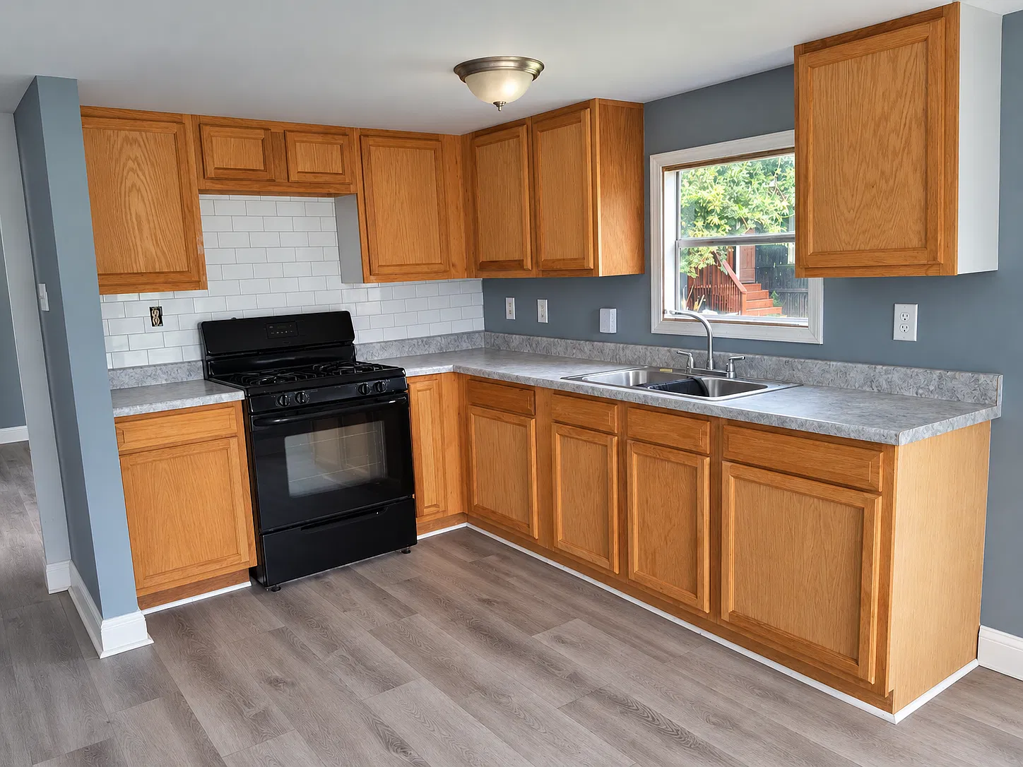 2 bed, 860 sqft, $1,000 — Photo 4