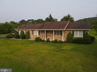 137 Tupelo Loop, Springfield, WV 26763