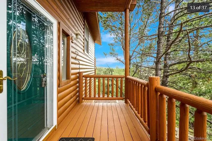 Entry porch