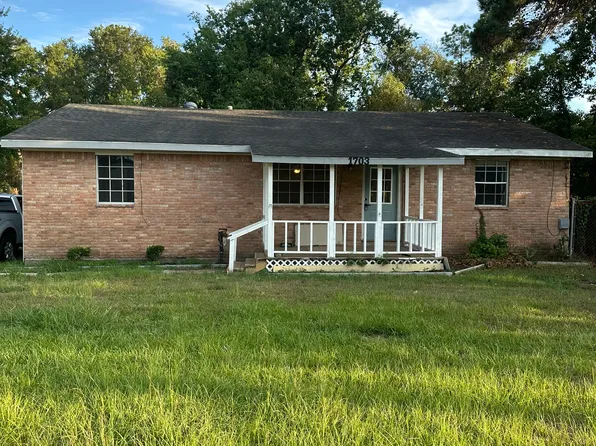 1703 Orval Rd, Conroe, TX 77301
