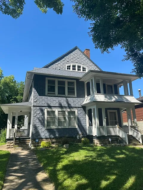 3 bed, 1696 sqft, $1,600 — Photo 2