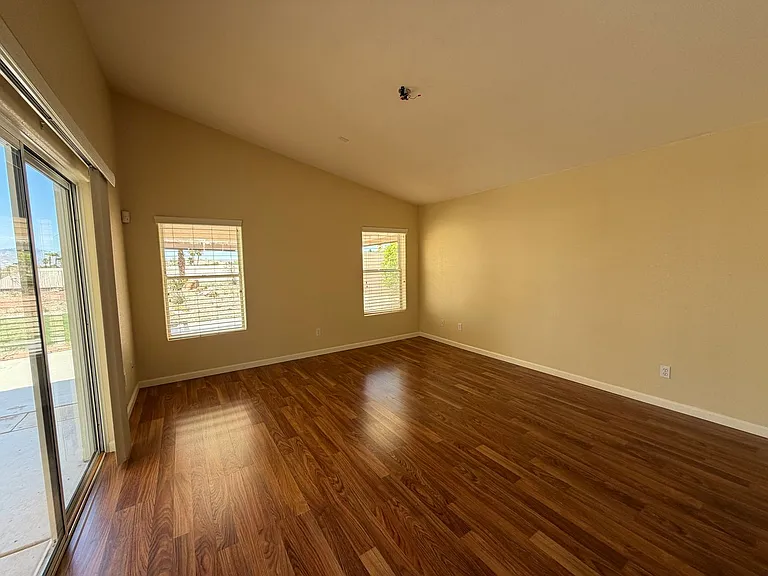 2581 Highland Trl — Photo 17