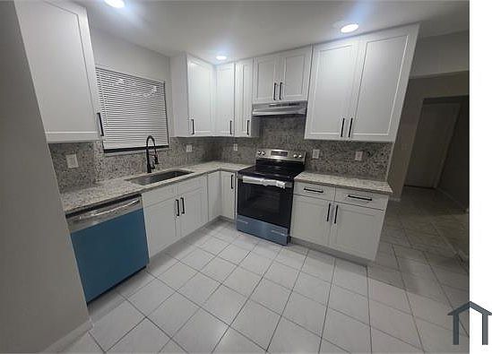 1st image of 11532 NW 43rd St