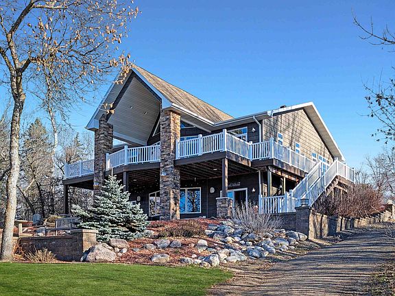 2nd image of 412 Longview Rd W