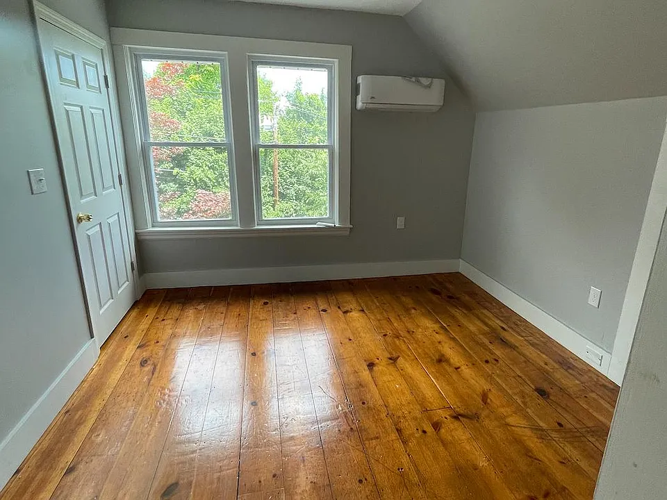 165 Beacon St #3