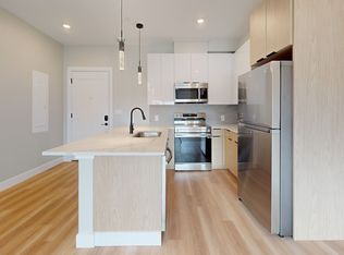 211 Green St #508, Jamaica Plain, MA 02130