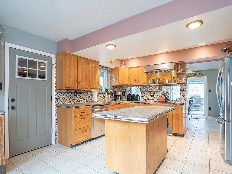 11696 Fox Glen Dr — Photo 5