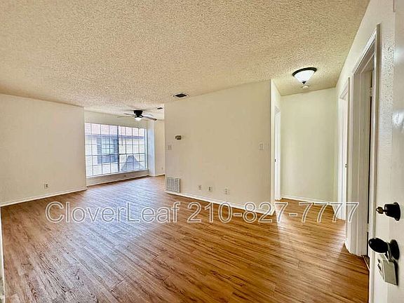 4th image of 10565 Starcrest Dr