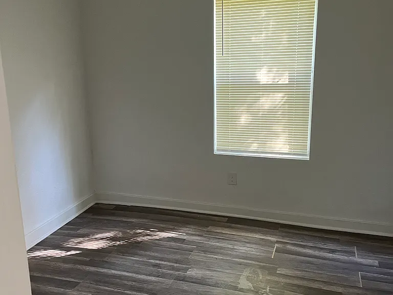 6342 Rosa Ave — Photo 8