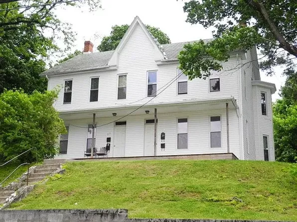 203 N Church St #1, Waynesboro, PA 17268