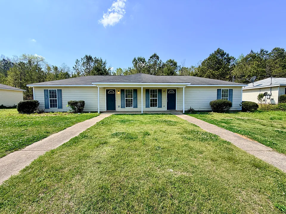16 Crosswinds Rd #B