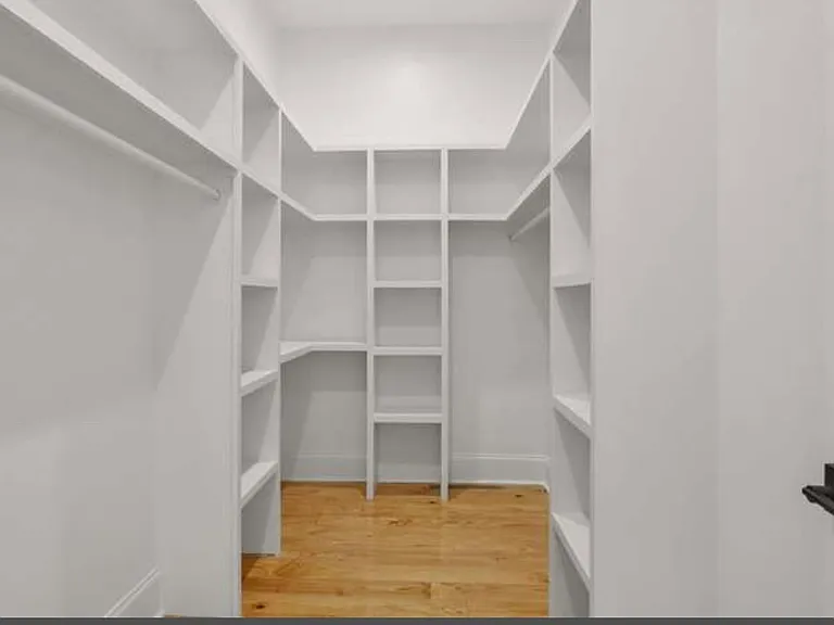 2810 N Rocheblave St — Photo 12